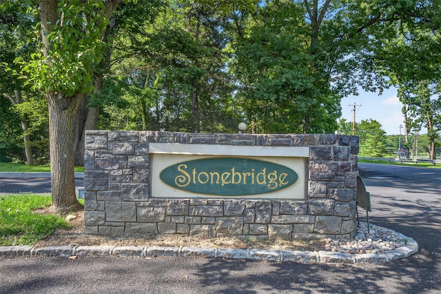 42 Prestwick Ct, Poughkeepsie, NY 12603 - view of community / neighborhood sign