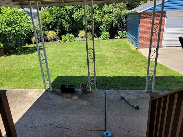 422 Saint Agnes Pl, Franklin Square, NY 11010 - view of green lawn
