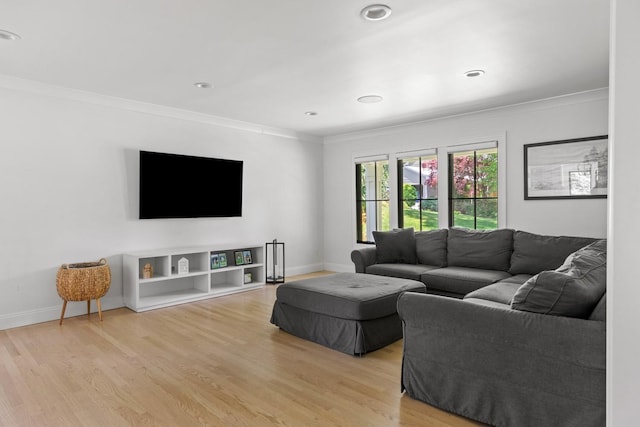 9 Guthrie Ct, East Northport, NY 11731 - living area with crown molding, light wood-style flooring, and recessed lighting