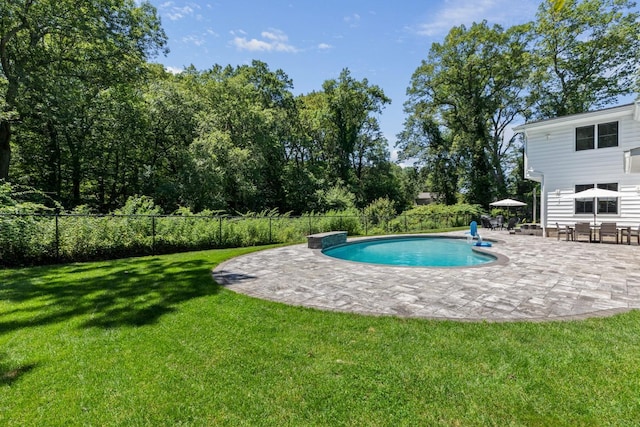 9 Guthrie Ct, East Northport, NY 11731 - view of pool with a patio area
