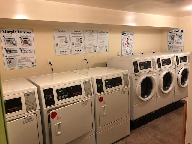 35-06LEAVITTST3J Leavitt St, Flushing, NY 11354 - communal laundry room with washing machine and dryer
