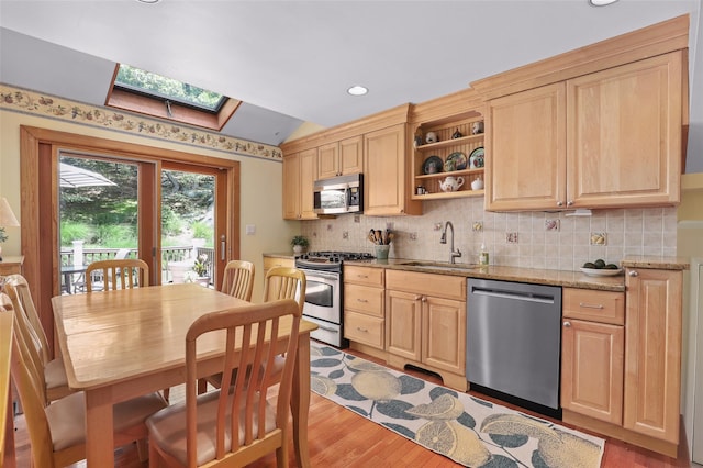 18 Fox Ridge Rd, Armonk, NY 10504 - photo 8