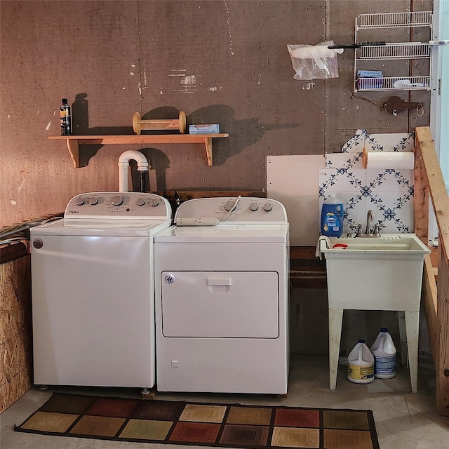 7219 State Rte 42, Grahamsville, NY 12740 - washroom featuring washing machine and clothes dryer