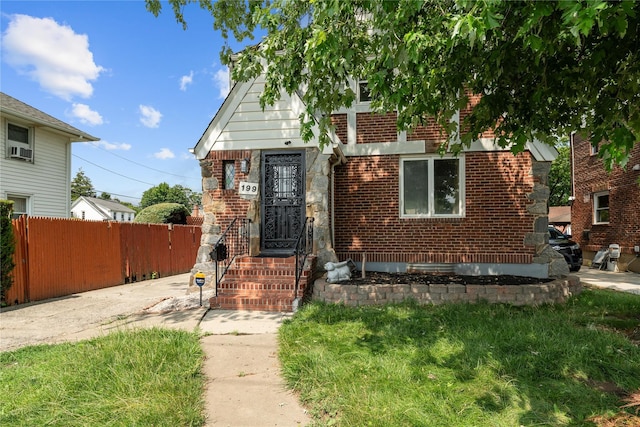 199 William St, Hempstead, NY 11550 - photo 1