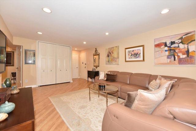 180 S Middle Neck Rd Unit 1-Q, Great Neck, NY 11021 - living room featuring light wood-style floors and recessed lighting