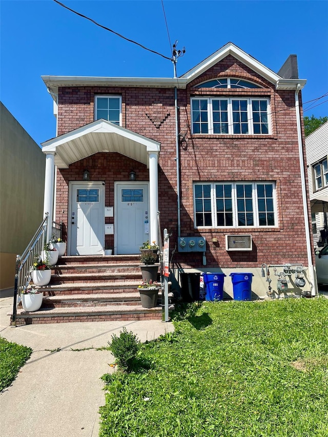 819 Hollywood Ave, Bronx, NY 10465 - photo 1