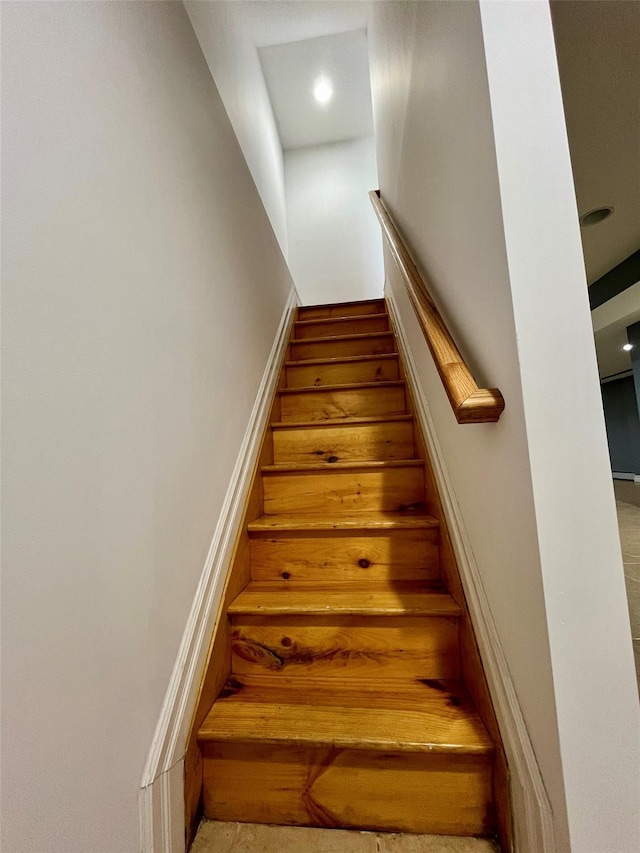 819 Hollywood Ave, Bronx, NY 10465 - photo 10