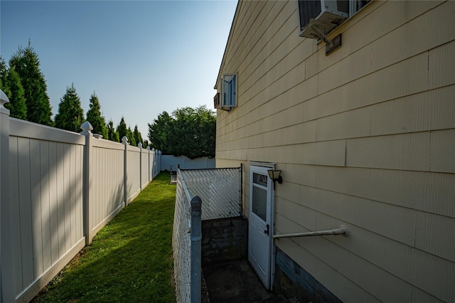 1037 N Niagara Ave, Lindenhurst, NY 11757 - photo 16