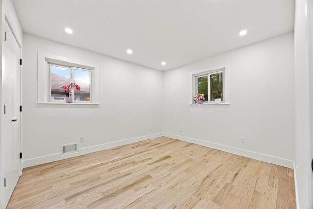 226-07 76th Rd, Bayside, NY 11364 - unfurnished room with wood finished floors and recessed lighting