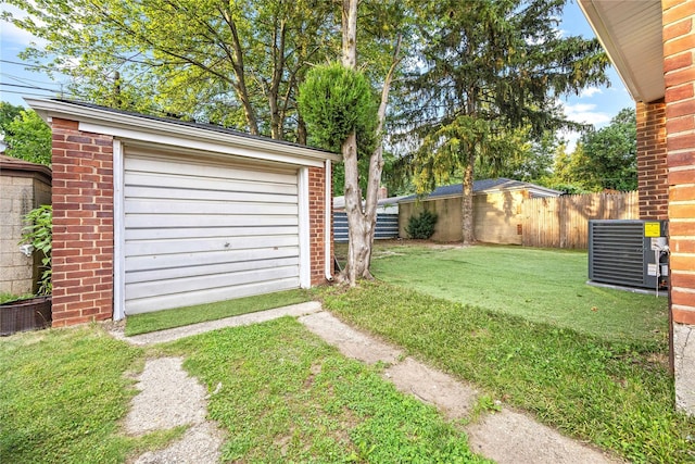226-07 76th Rd, Bayside, NY 11364 - view of yard featuring an outdoor structure