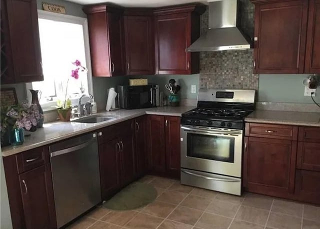 19 Biscayne Dr, Selden, NY 11784 - photo 2