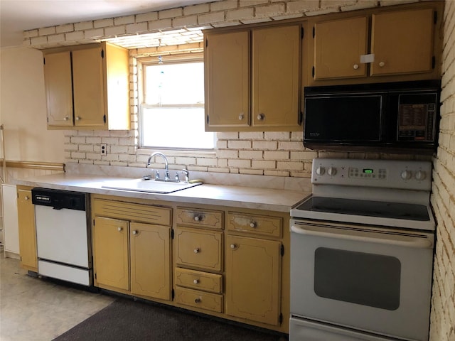 12 Executive Rd, Selden, NY 11784 - photo 8