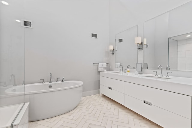 63 Sutton Pl, Manhasset, NY 11030 - full bath featuring a soaking tub and double vanity