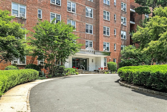 1133 Midland Ave Unit 4L, Bronxville, NY 10708 - photo 25
