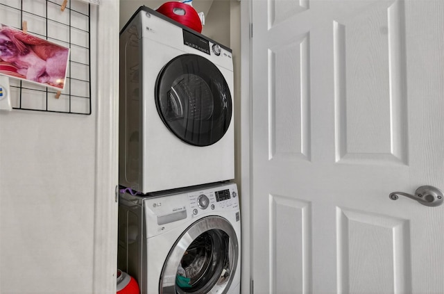 204 Watch Hill Dr, Tarrytown, NY 10591 - washroom with estacked washer and dryer