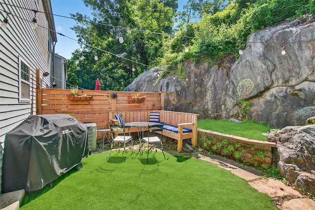 204 Watch Hill Dr, Tarrytown, NY 10591 - view of yard