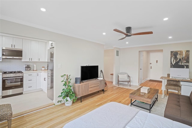 86-29 155th Ave Unit 5N, Howard Beach, NY 11414 - living room featuring light wood finished floors, a ceiling fan, recessed lighting, and crown molding