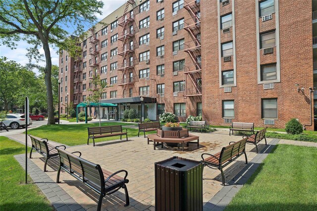 86-29 155th Ave Unit 5N, Howard Beach, NY 11414 - view of community with a yard