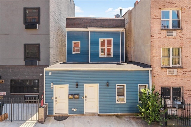 444 Cyrus Pl, Bronx, NY 10458 - photo 1