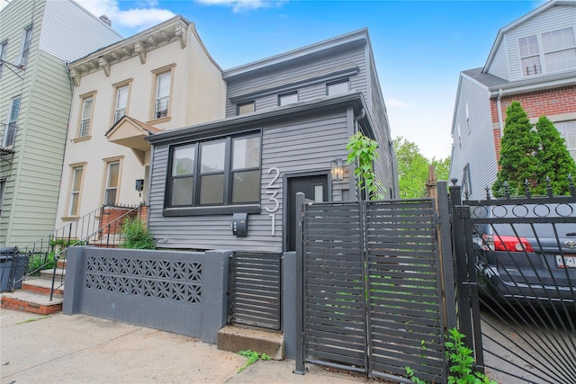 231 Macdougal St, Brooklyn, NY 11233 - view of front of house featuring a gate and a fenced front yard