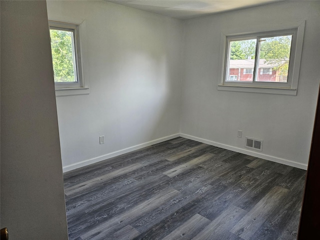 141 Sheridan St, Brentwood, NY 11717 - photo 4