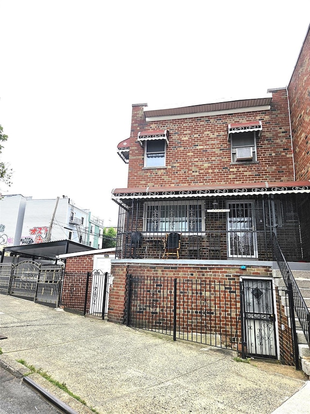 2164 Cross Bronx Expy, Bronx, NY 10472 - photo 1