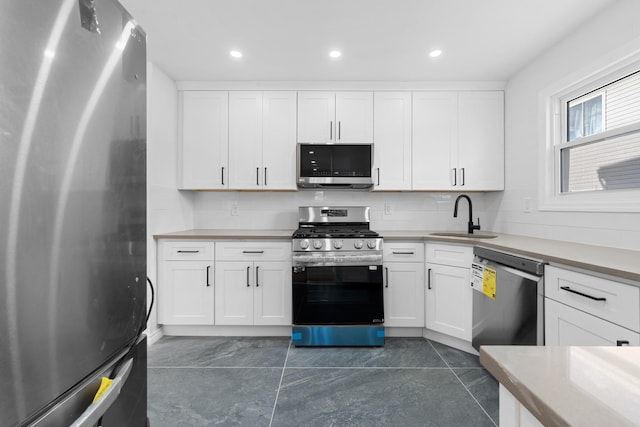 661 Grassmere Ter, Far Rockaway, NY 11691 - photo 1