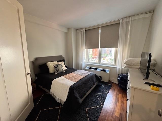 400 E 51st St Unit 4B, New York Manhattan, NY 10022 - photo 7