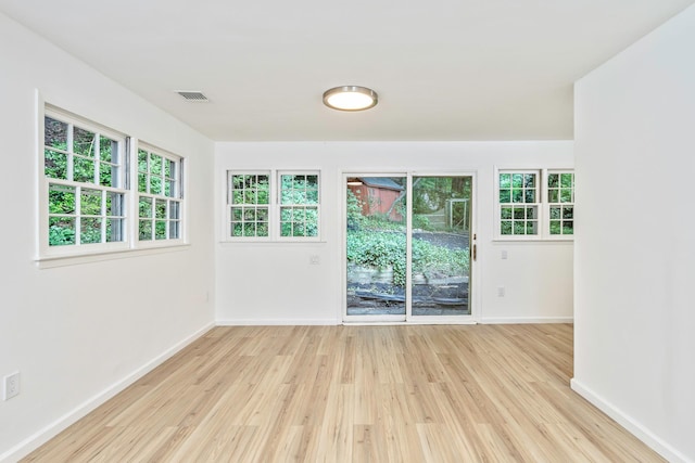 122 Main St, Roslyn, NY 11576 - photo 13
