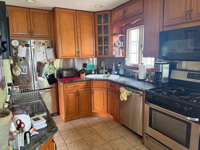 391 Ferris Rd, Seaford, NY 11783 - photo 4