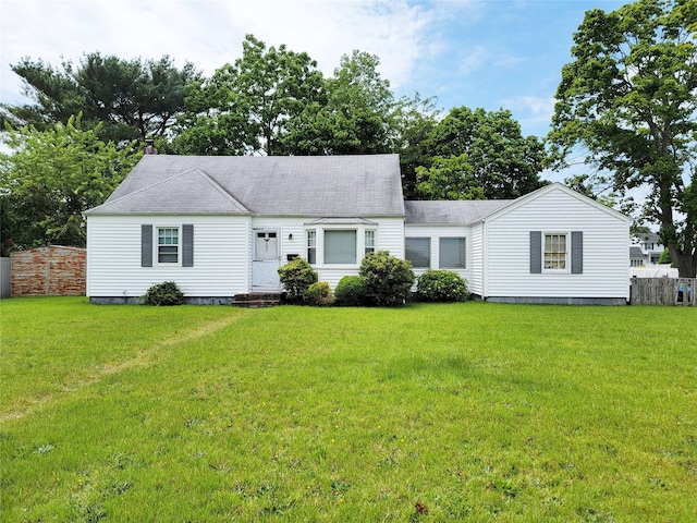 392 3rd Ave, Bayport, NY 11705