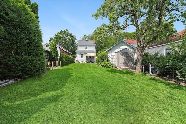70 Terrace Ave, Floral Park, NY 11001 - photo 15