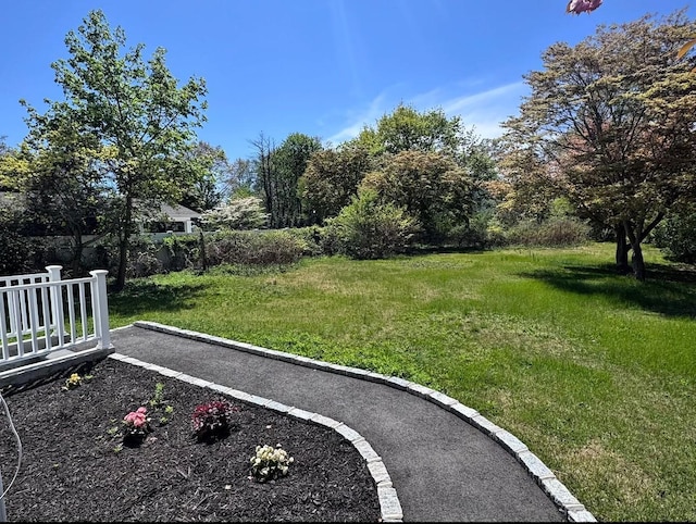 1070 Spur Dr S, Islip, NY 11706 - photo 4