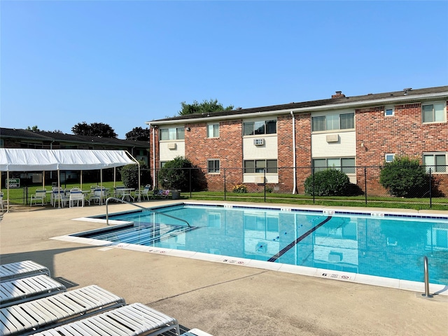 2453 Union Blvd Unit 3A, Islip, NY 11751 - community pool with a patio