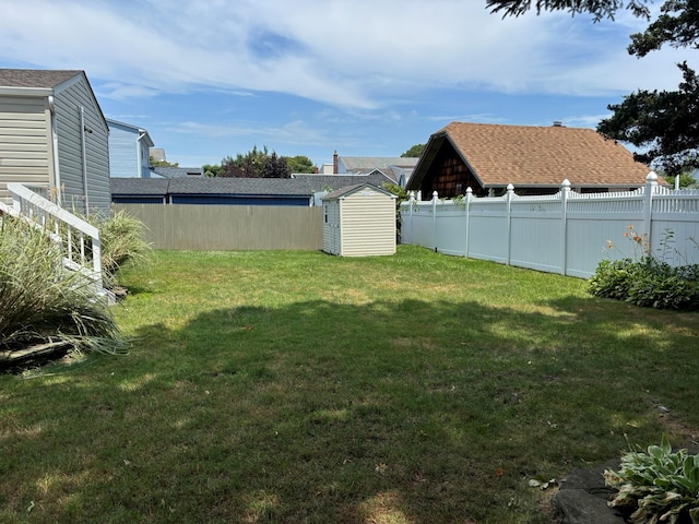 666 S Wellwood Ave, Lindenhurst, NY 11757 - photo 24