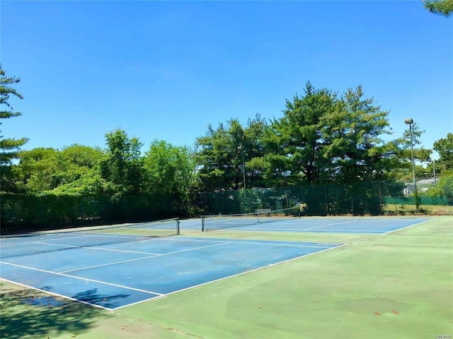42 Richmond Blvd Unit 4B, Ronkonkoma, NY 11779 - view of tennis court with community basketball court