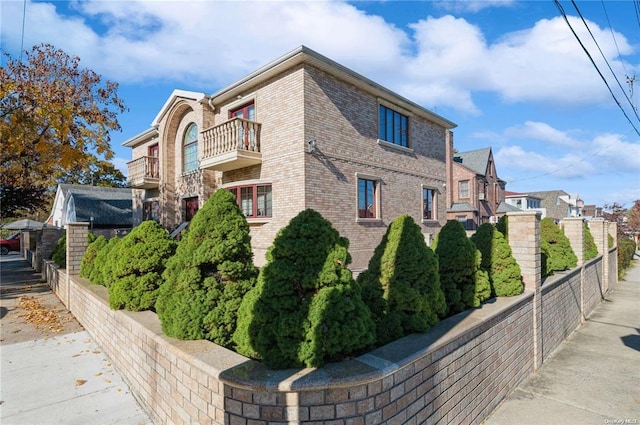 166-21 Goethals Ave, Jamaica Estates, NY 11432 - photo 2