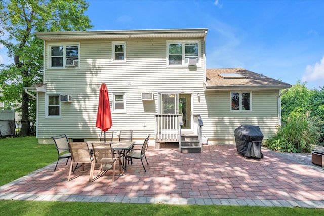18 Gainsboro Ln, Syosset, NY 11791 - rear view of property with a patio, a yard, and cooling unit