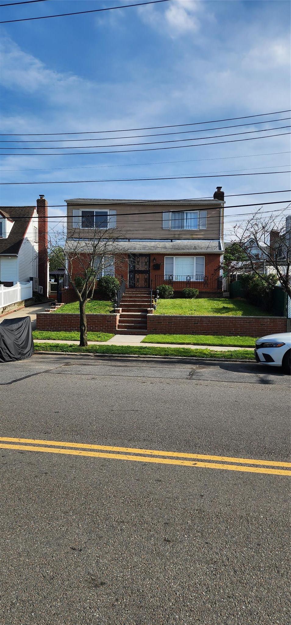 151-60 7th Ave, Whitestone, NY 11357 - photo 1