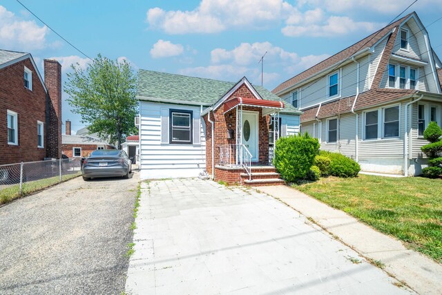53 Grand St, Elmont, NY 11003 - photo 3