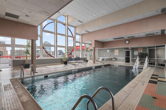 10Stewart Place 3Hw, White Plains, NY 10601 - view of indoor pool