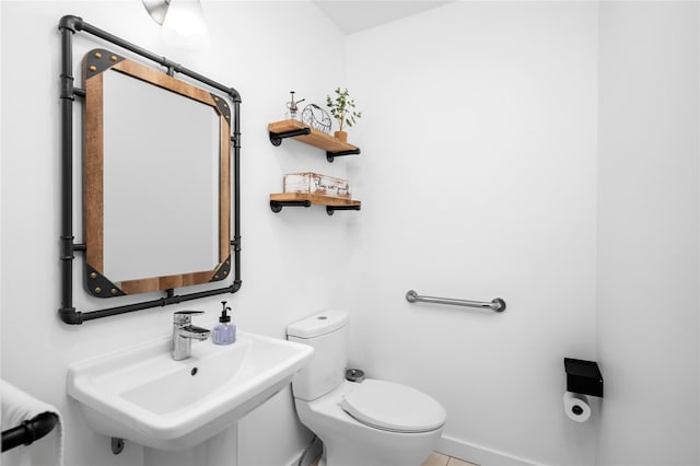 32 Pine Dr, Pound Ridge, NY 10576 - bathroom featuring a sink and tile patterned floors