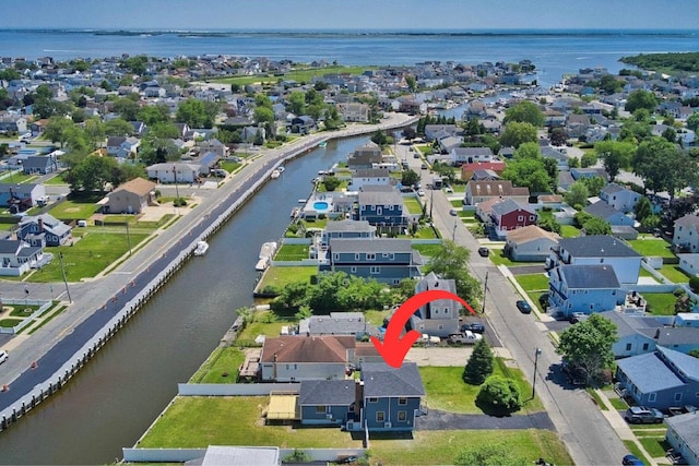 738 Pecan St, Lindenhurst, NY 11757 - photo 40