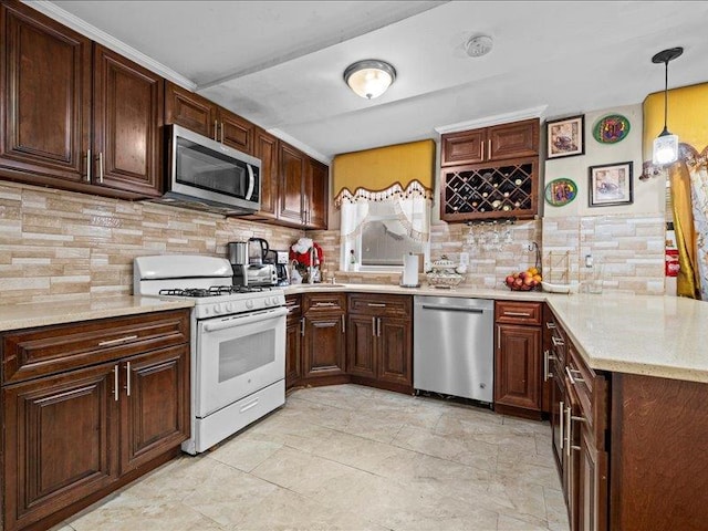 31 E 43rd St, Brooklyn, NY 11203 - photo 3