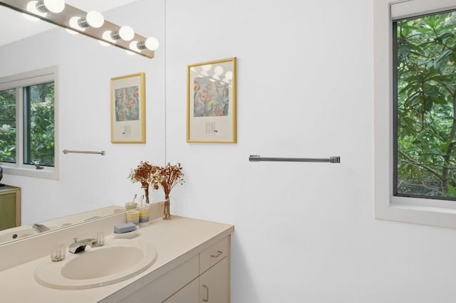 61 Hidden Cove Ct, Southampton, NY 11968 - bathroom featuring vanity