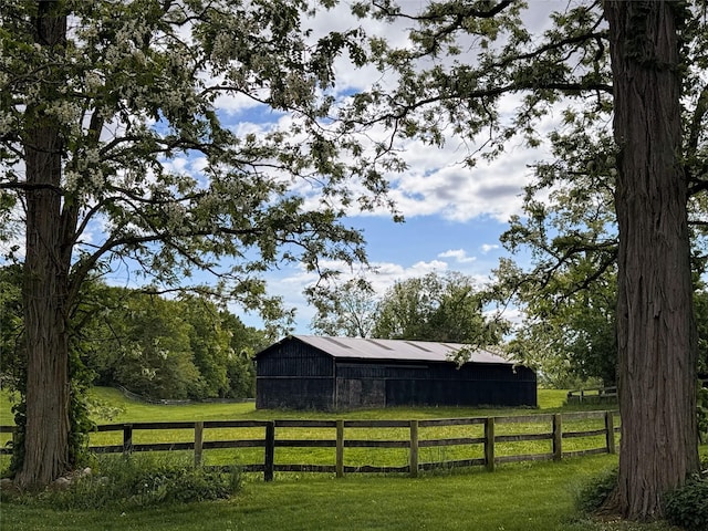 33 Scott Rd, Hudson, NY 12534 - view of yard featuring an outbuilding