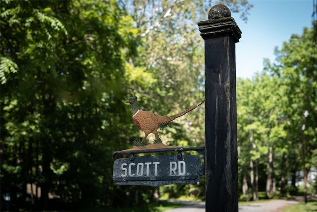 33 Scott Rd, Hudson, NY 12534 - exterior view