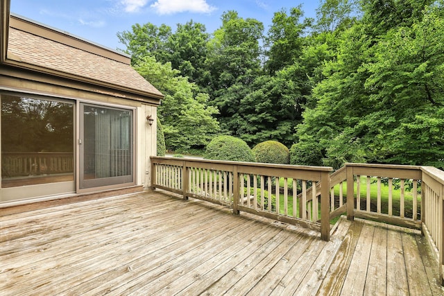 206 Heritage Unit A, Somers, NY 10589 - view of wooden terrace