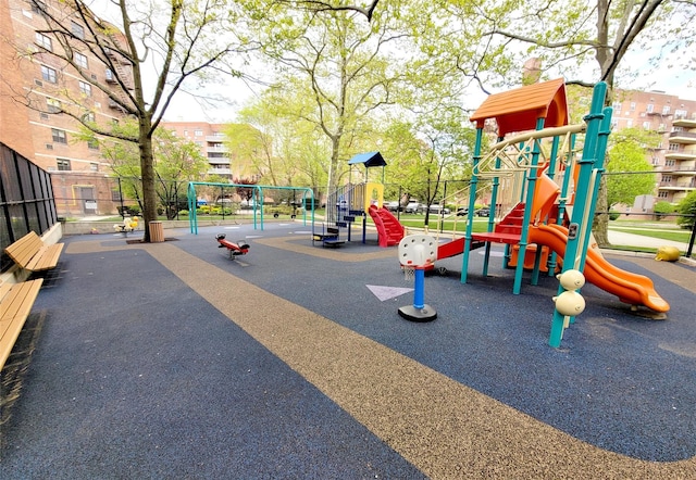 89-40 151st Ave Unit 5F, Howard Beach, NY 11414 - view of community play area