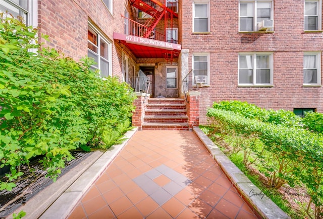 67-11 Yellowstone Blvd Unit 2B, Forest Hills, NY 11375 - photo 2